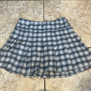 Hollister S skirt